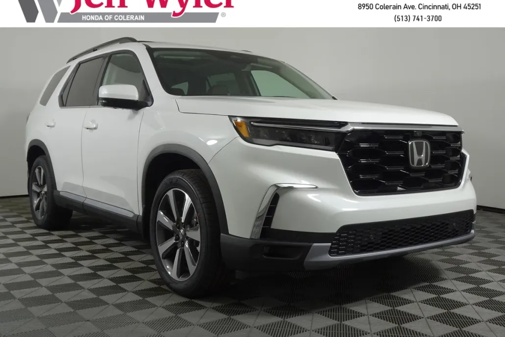 2025 Honda Pilot Elite photo 1