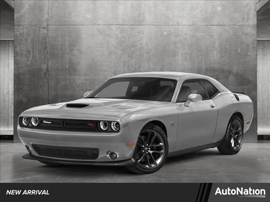 2023 Dodge Challenger R/T Scat Pack photo 1