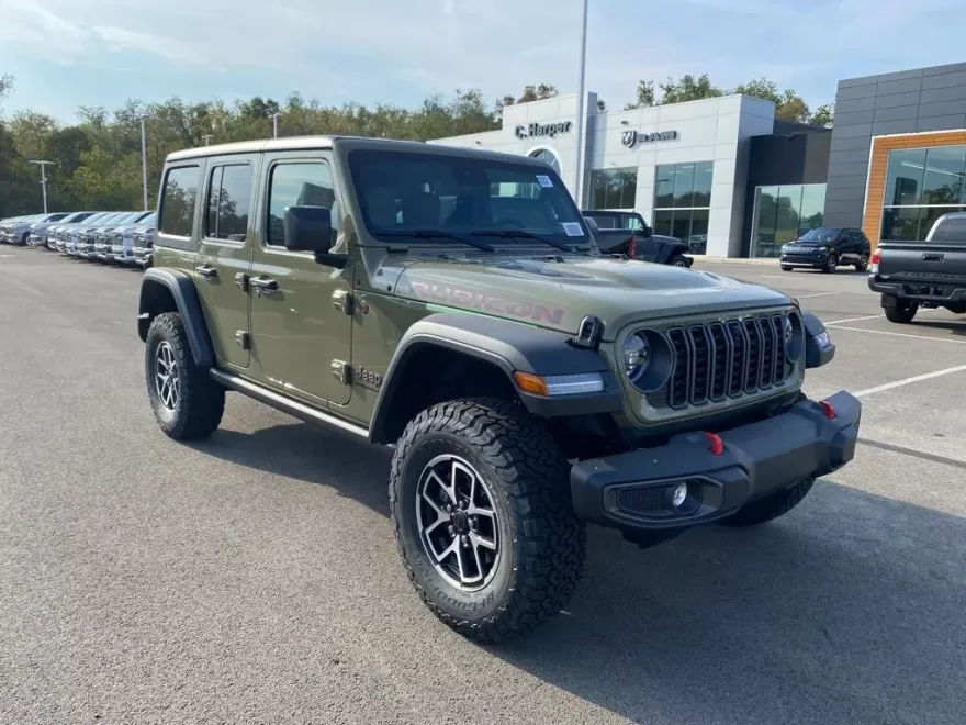 2025 Jeep Wrangler Rubicon photo 1