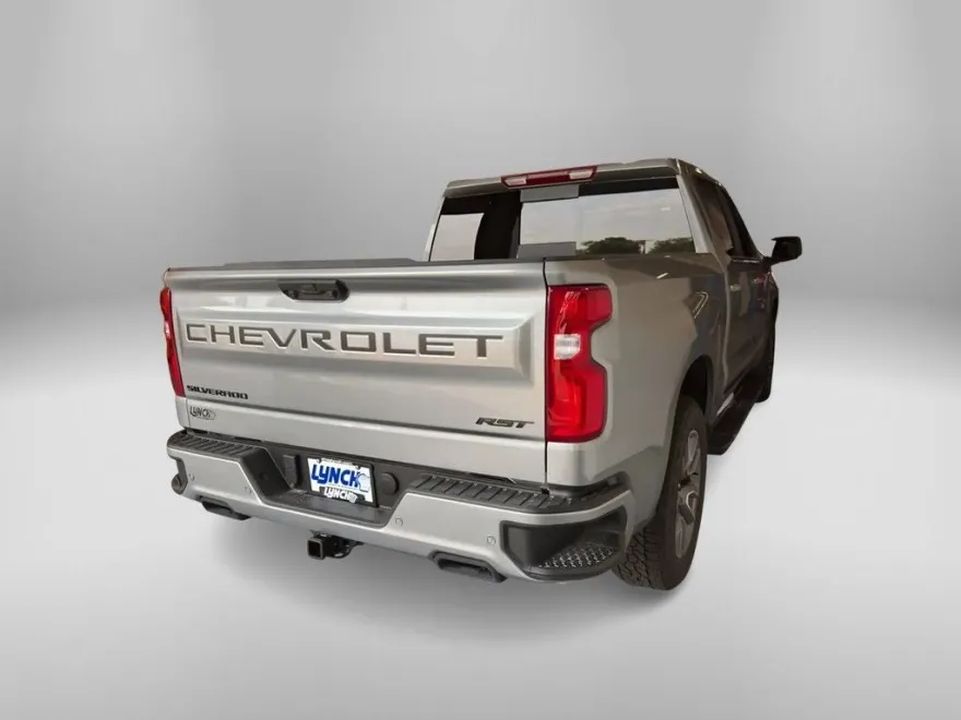 2026 Chevrolet Silverado 1500 RST photo 1