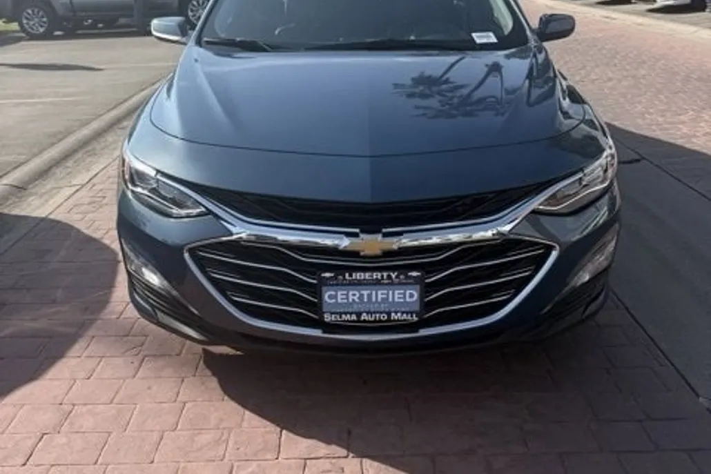 2024 Chevrolet Malibu Premier 2LT photo 1