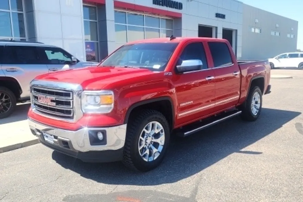 2015 Gmc Sierra 1500 SLT photo 1