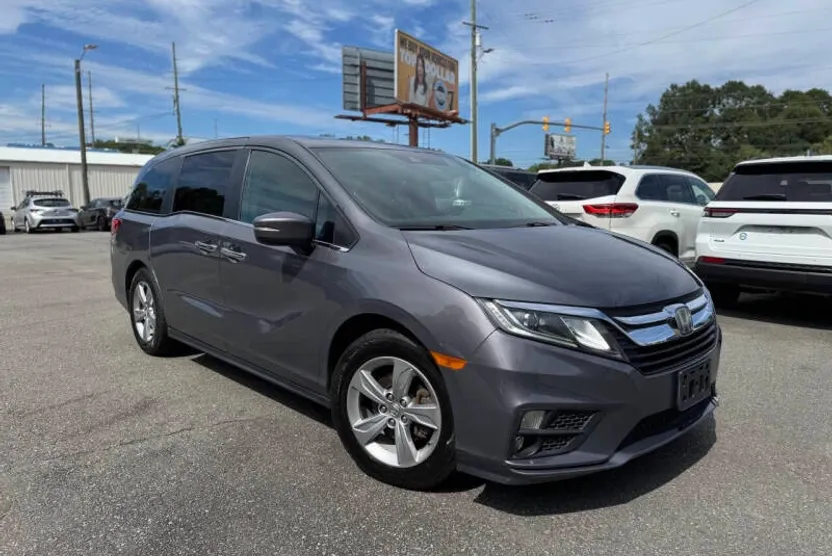 2019 Honda Odyssey EX-L photo 1
