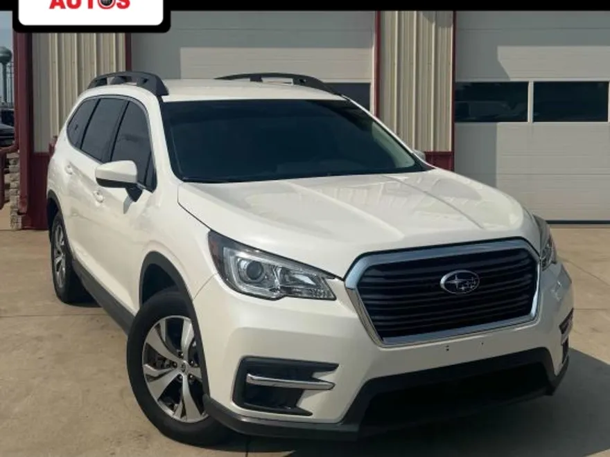 2019 Subaru Ascent Premium photo 1
