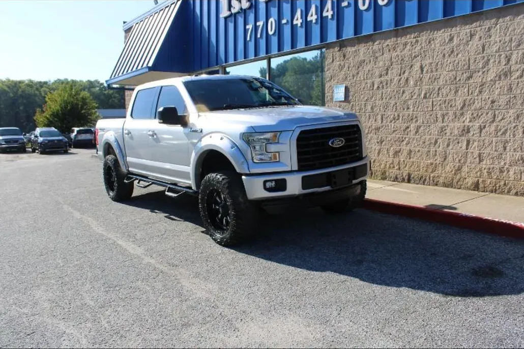 2015 Ford F-150 XLT photo 1
