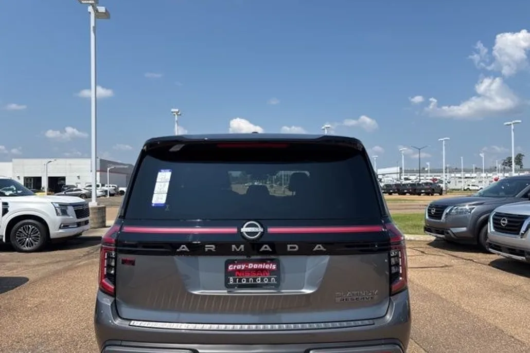 2025 Nissan Armada Platinum Reserve photo 1