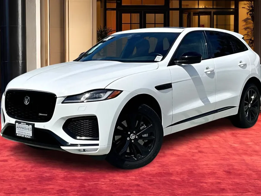 2024 Jaguar F-PACE P400 R-Dynamic S photo 1