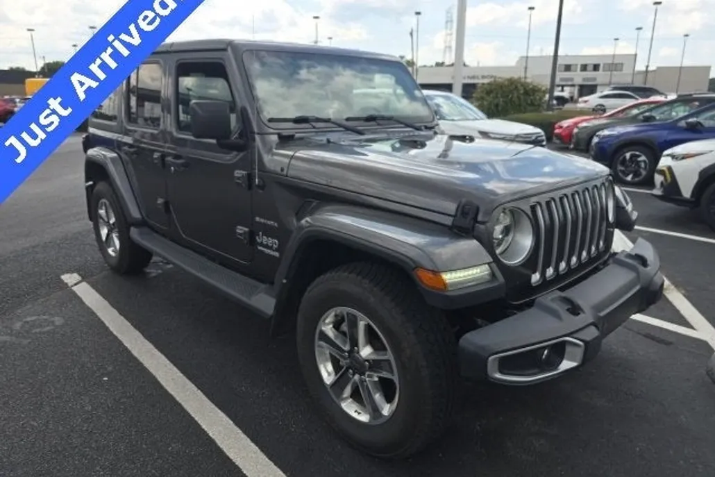 2018 Jeep Wrangler Unlimited Sahara photo 1