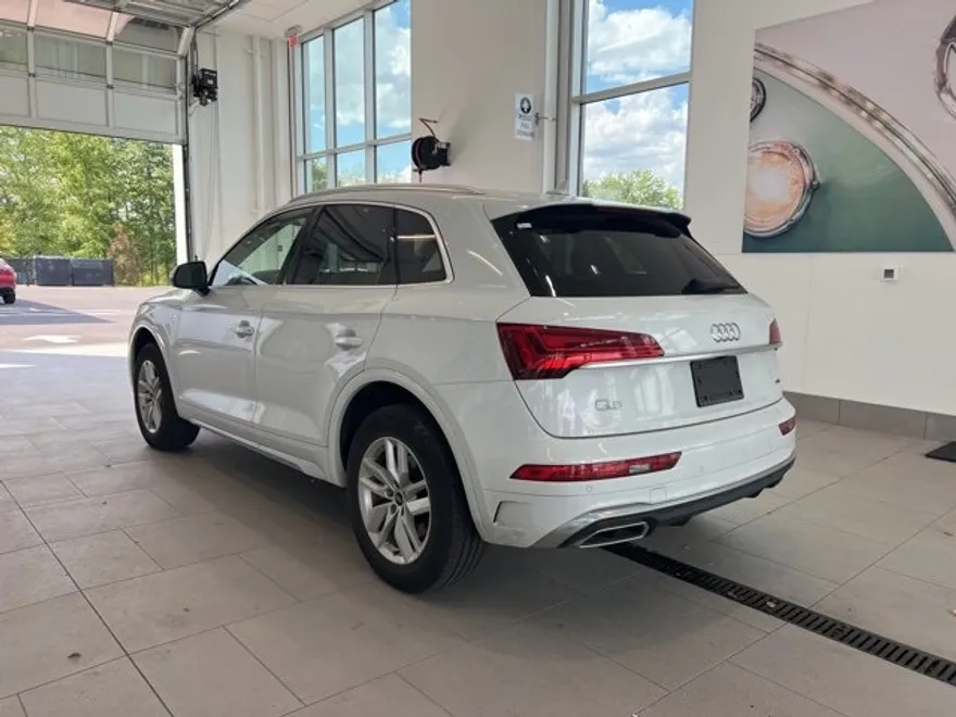 2022 Audi Q5 45 S line Premium photo 1