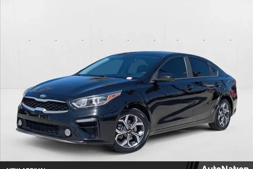 2019 Kia Forte FE LXS photo 1