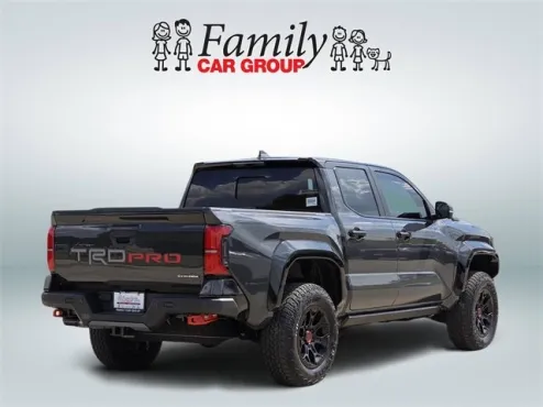 2025 Toyota Tacoma TRD Pro photo 4