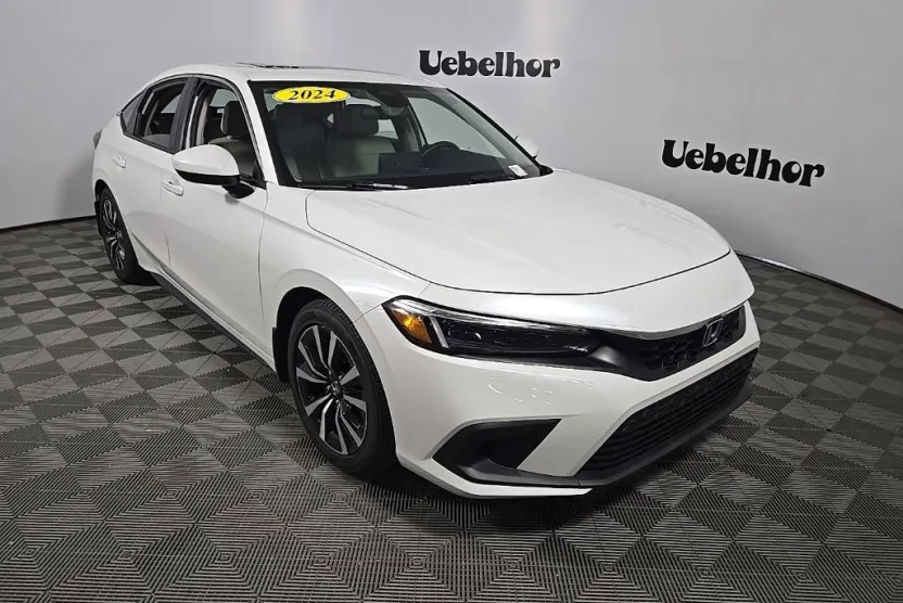 2024 Honda Civic Hatchback EX-L photo 1