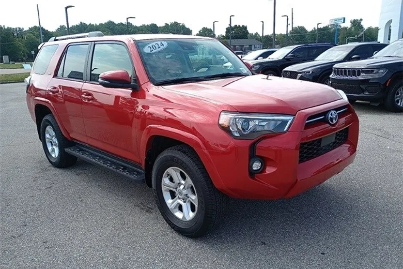 2024 Toyota 4Runner SR5 Premium photo 1