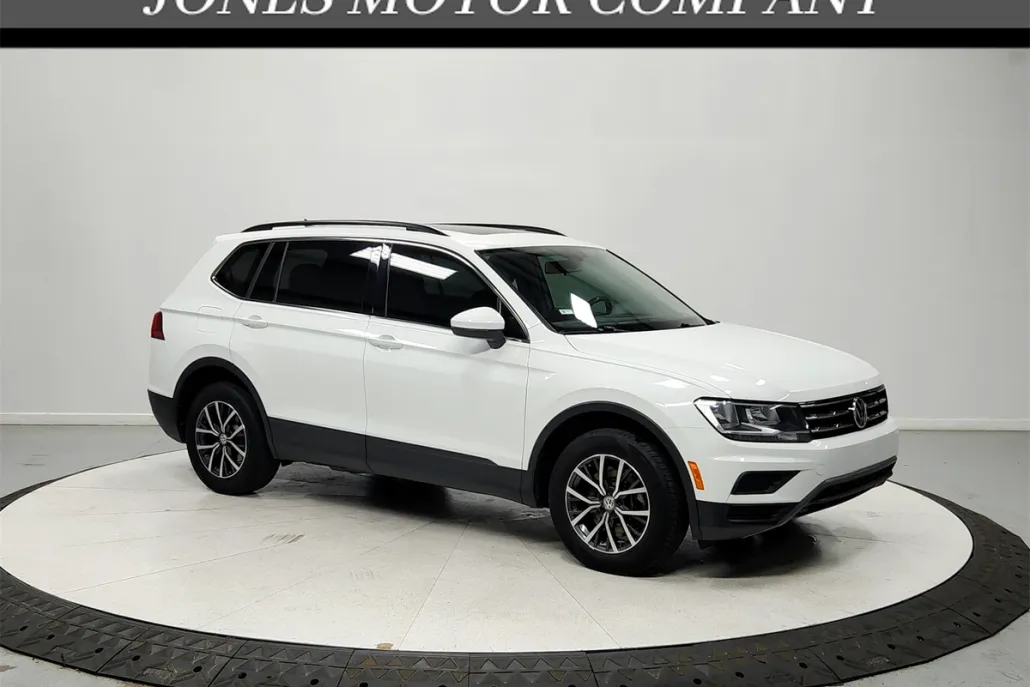2019 Volkswagen Tiguan SE photo 1