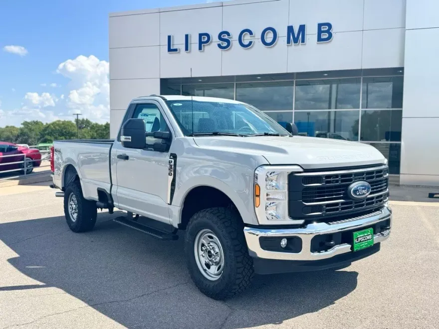 2026 Ford F-350 XL photo 1