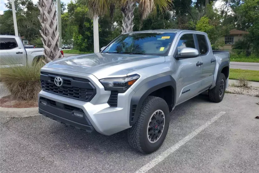 2024 Toyota Tacoma TRD photo 1
