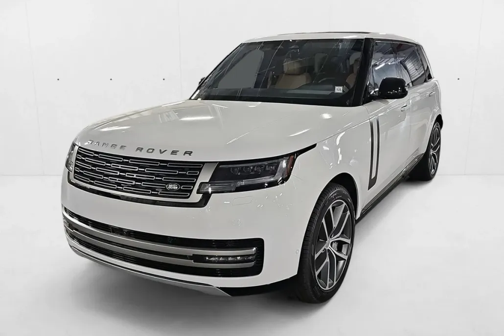 2025 Land Rover Range Rover SE photo 1