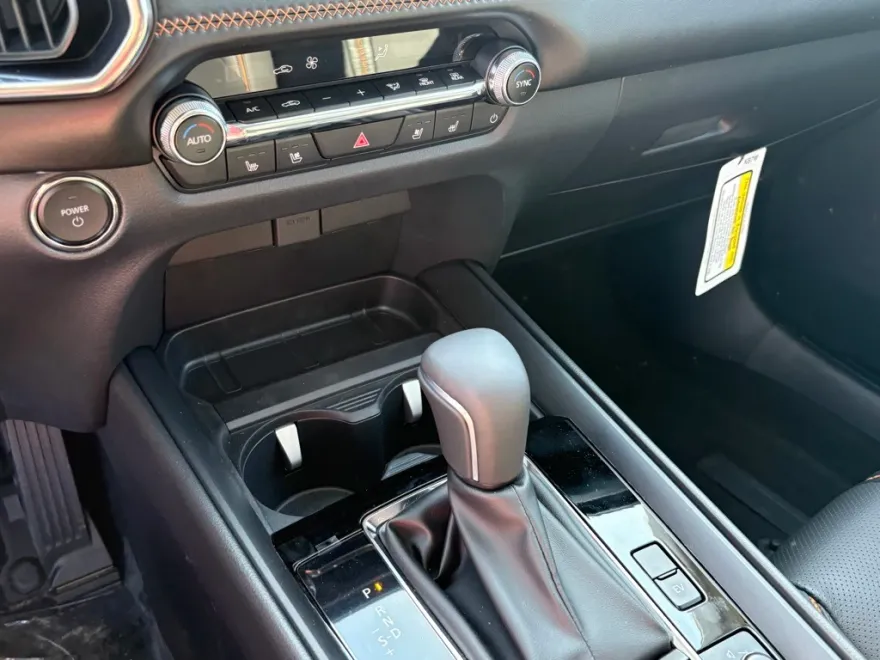 2025 Mazda CX-50 Premium Plus photo 14