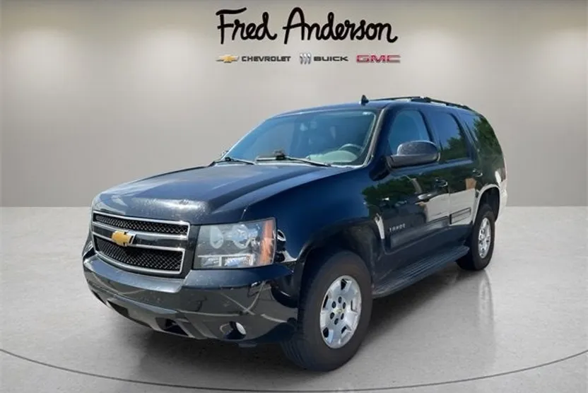 2013 Chevrolet Tahoe LT photo 1