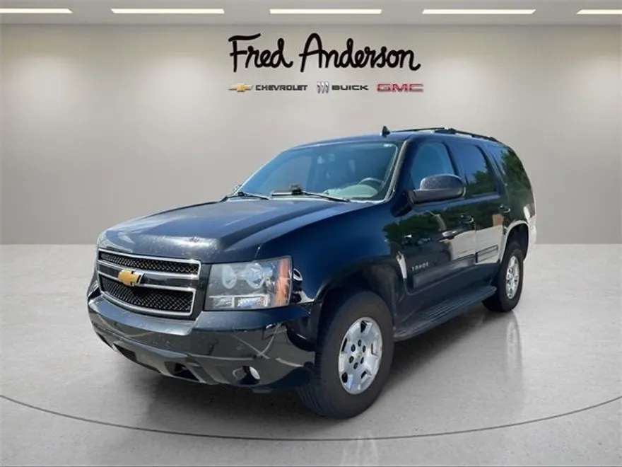 2013 Chevrolet Tahoe LT photo 1