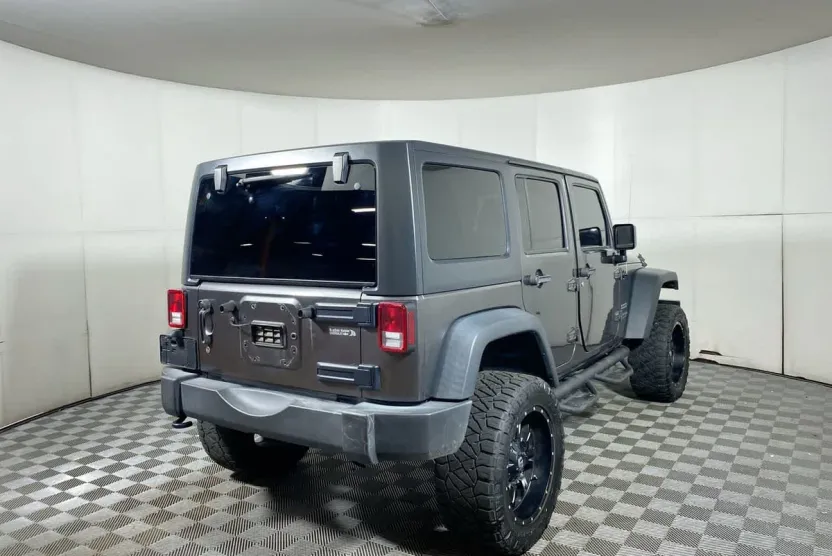 2018 Jeep Wrangler Unlimited Sport S photo 1