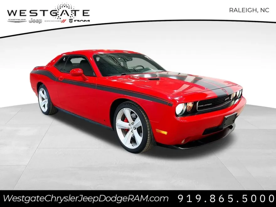 2009 Dodge Challenger SRT8 photo 1