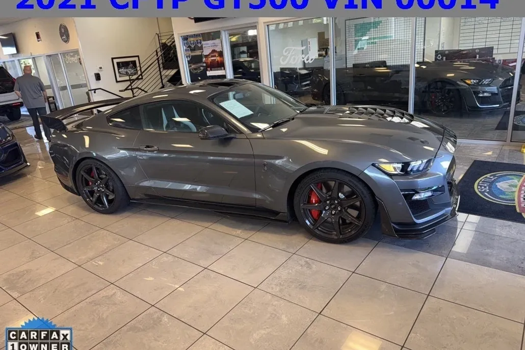 2021 Ford Mustang Shelby GT500 photo 1