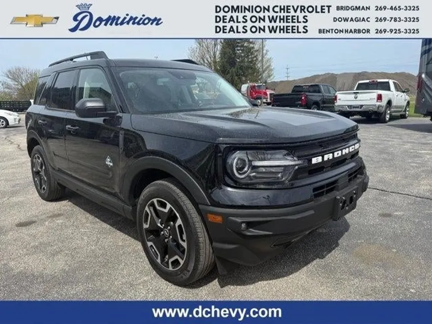 2021 Ford Bronco Sport Outer Banks photo 1