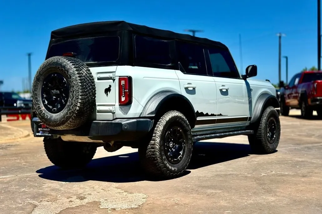 2021 Ford Bronco Wildtrak photo 1