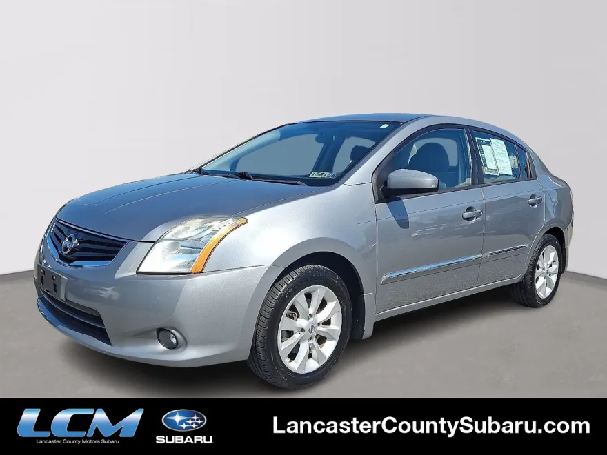 2010 Nissan Sentra photo 1