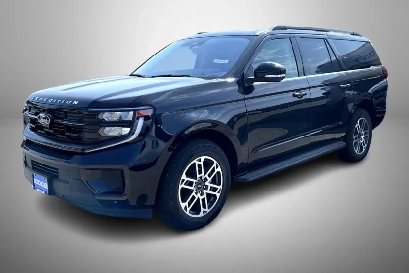 2025 Ford Expedition MAX photo 1