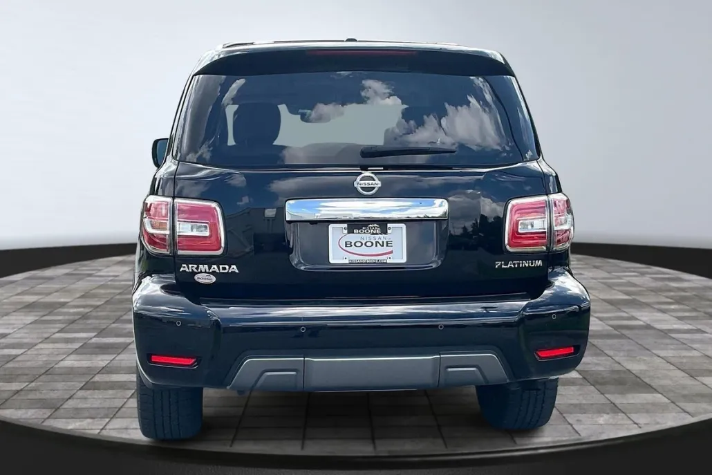 2019 Nissan Armada Platinum photo 1