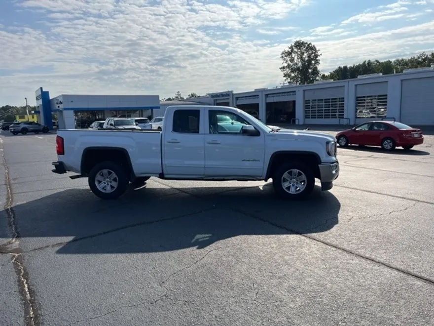 2019 Gmc Sierra 1500 Limited SLE photo 1