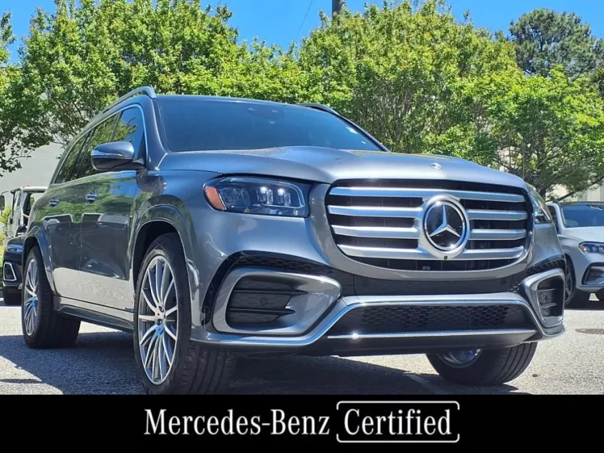 2025 Mercedes Benz GLS 450 4MATIC photo 1