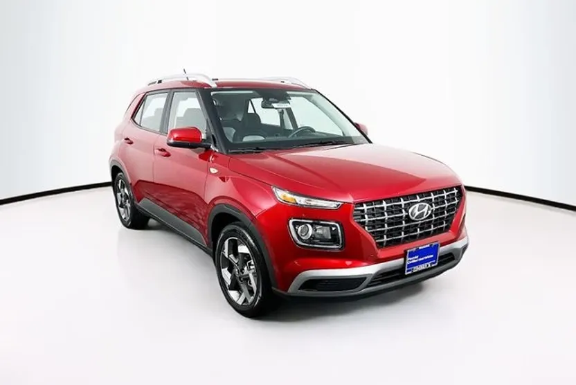 2024 Hyundai Venue SEL photo 1