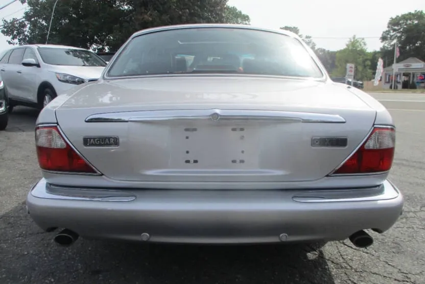 2001 Jaguar XJ 8 L photo 1