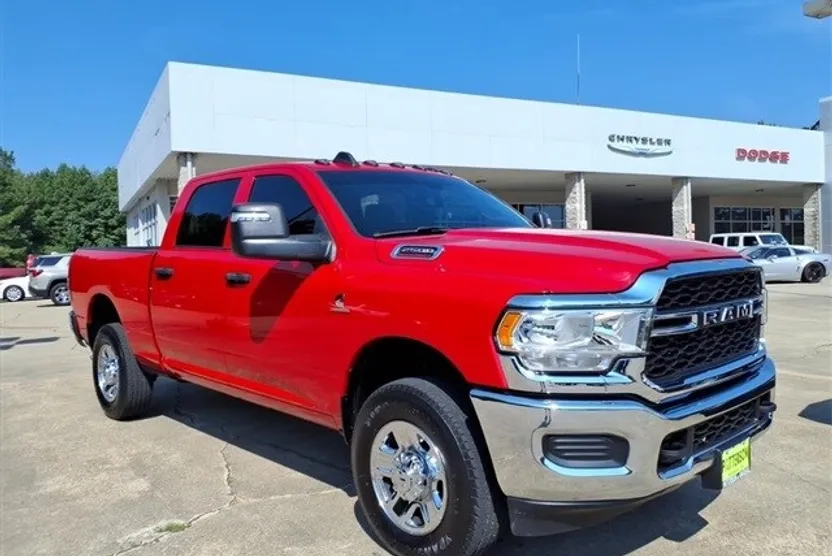 2024 Ram 2500 Tradesman photo 1