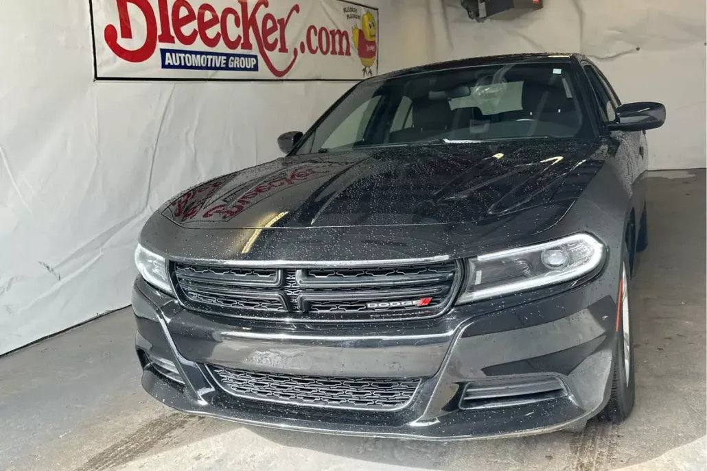 2023 Dodge Charger SXT photo 1