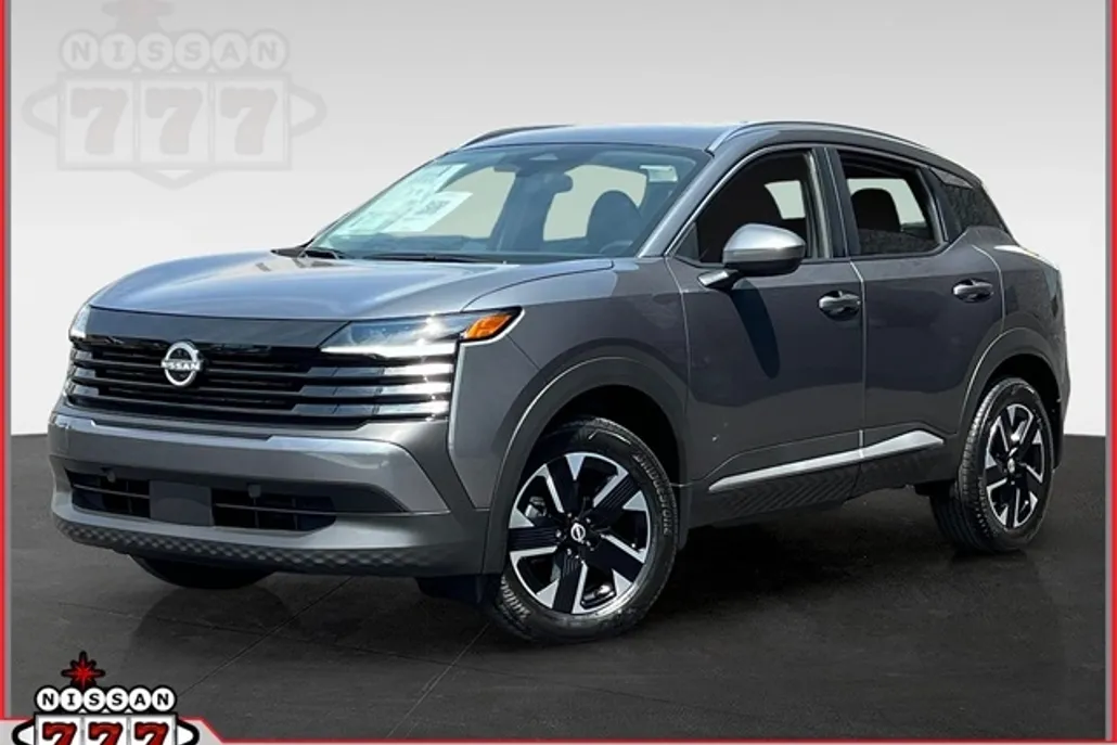 2025 Nissan Kicks SV photo 1