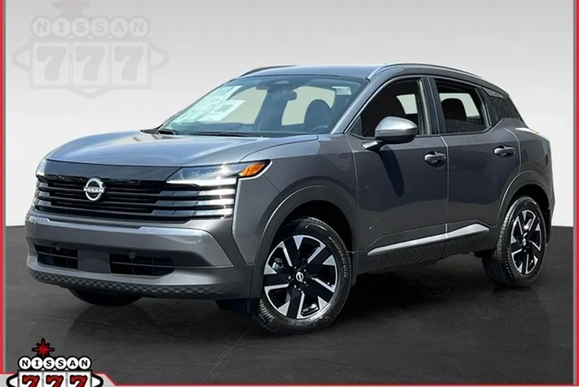 2025 Nissan Kicks SV photo 1