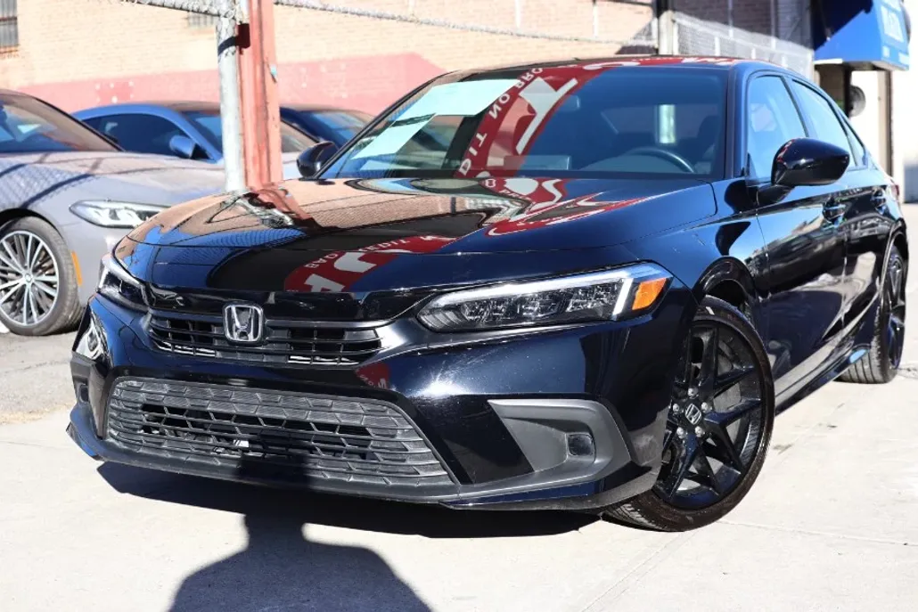2024 Honda Civic Sport photo 1