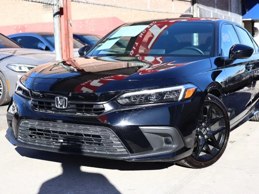 2024 Honda Civic Sport photo 1