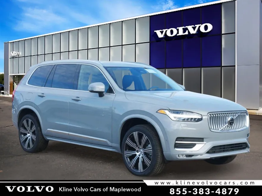 2025 Volvo XC90 photo 1