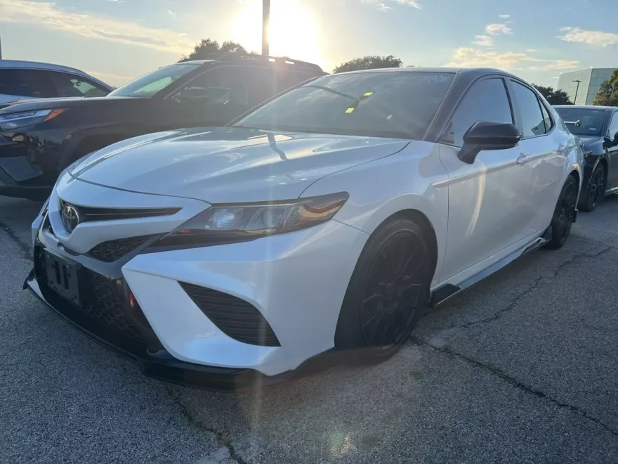 2020 Toyota Camry TRD V6 photo 1