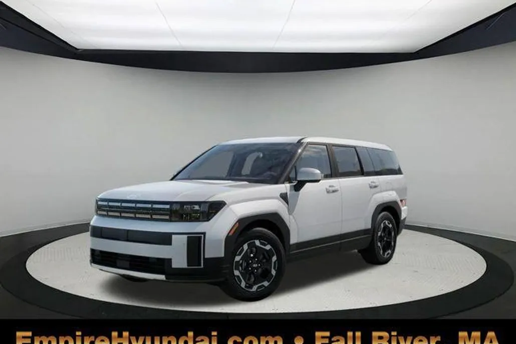 2026 Hyundai Santa Fe SE photo 1