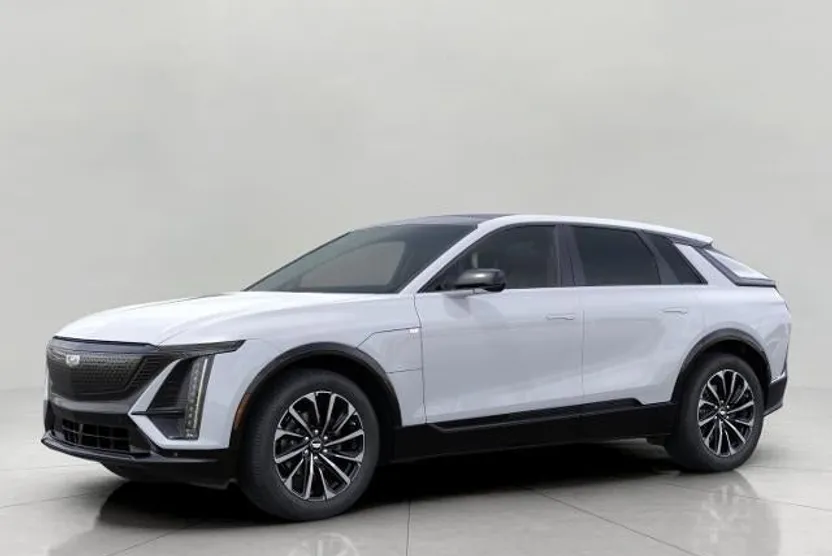 2026 Cadillac Lyriq Sport photo 1