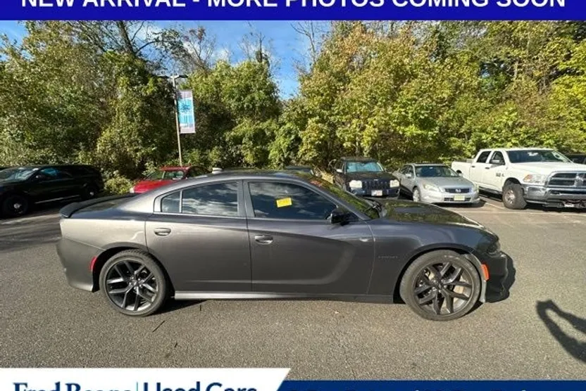 2022 Dodge Charger R/T photo 1