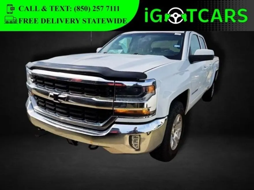 2017 Chevrolet Silverado LT photo 1
