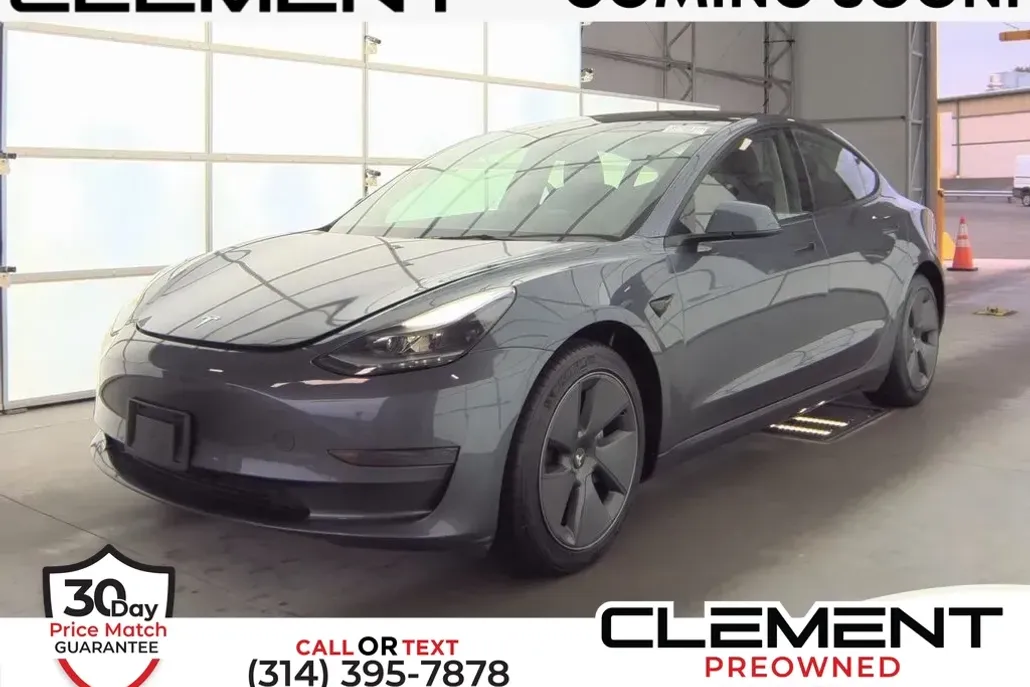 2023 Tesla Model 3 photo 1