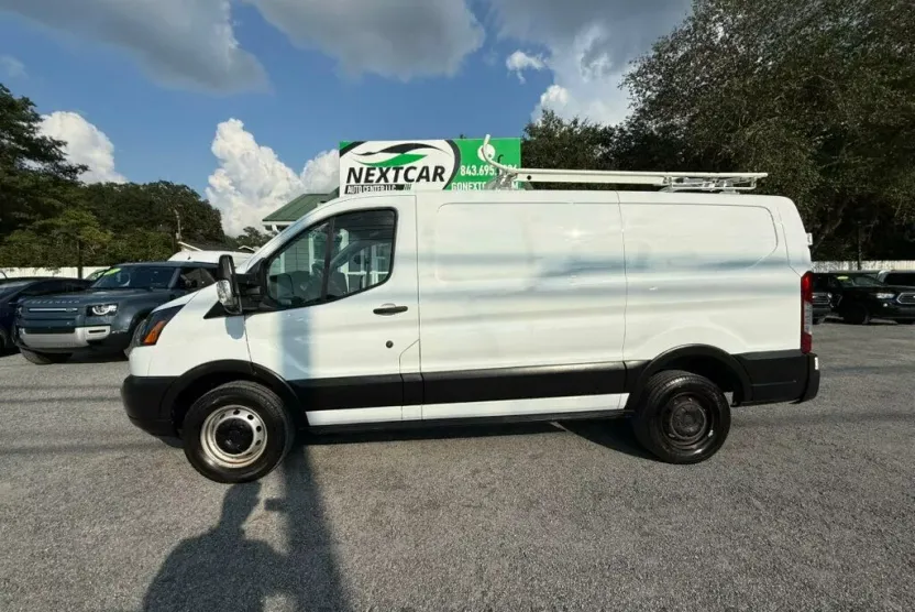 2019 Ford Transit Van photo 1